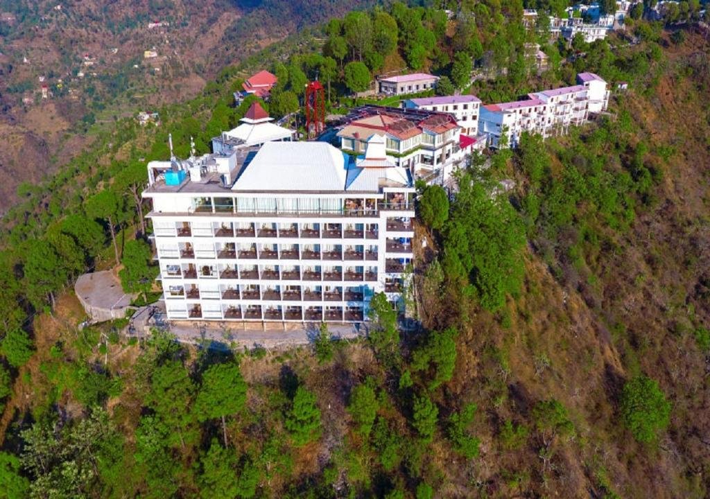 Best Resorts near Chandigarh for Weekend
